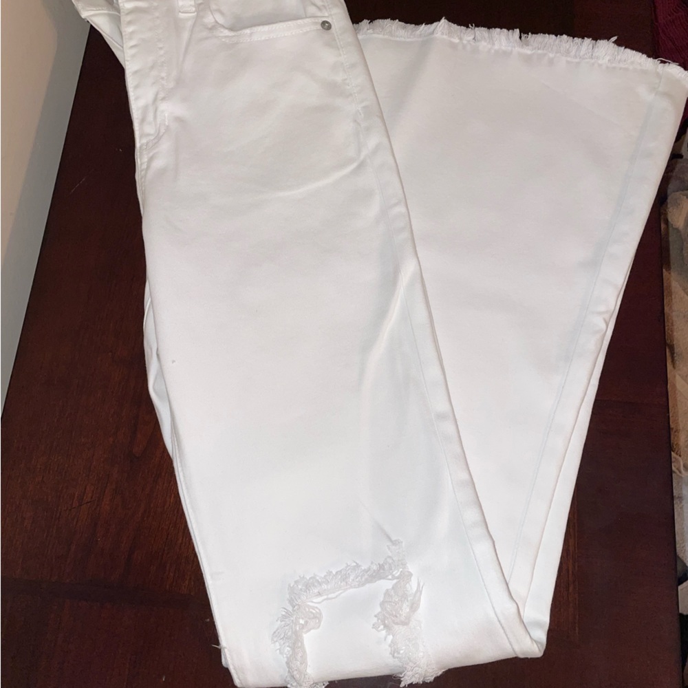 Kancan white flare with knee holes